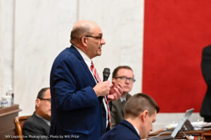Senate passes two House economic development bills and a Senate bill to allow county amusement taxes